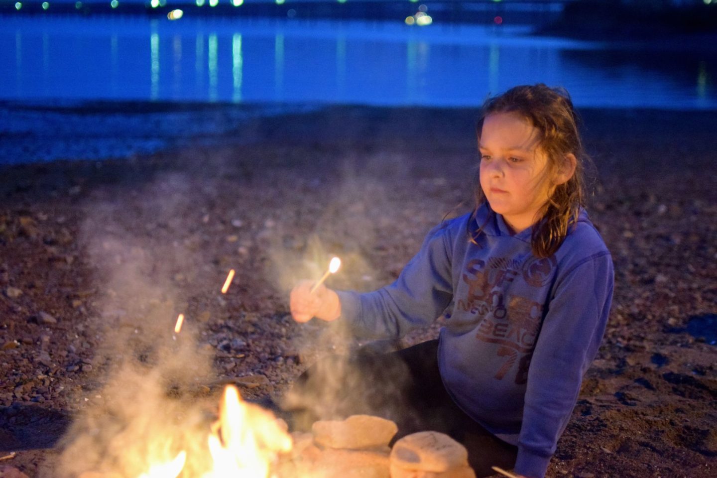 blogtober autumn traditions s'mores fire on the beach